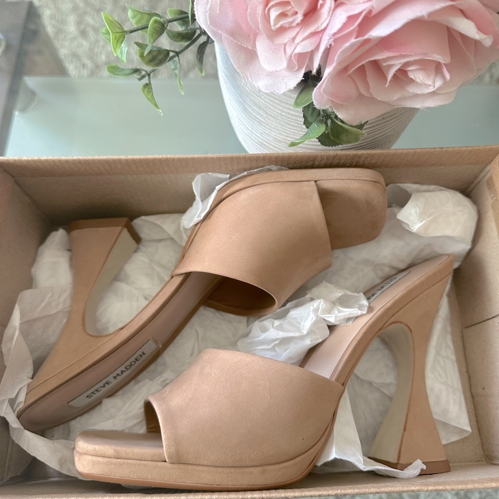 Steve Madden camel LIPA heels ✨ - Picture 8 of 9